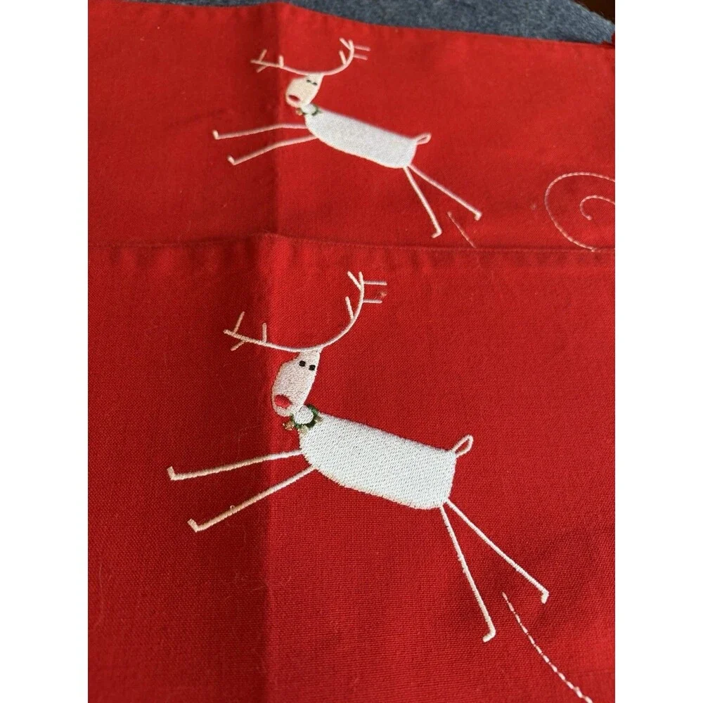 Tag Brand Christmas Red Placemats Reindeer Design 100% Cotton Set Of 2